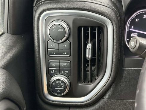 Used 2021 GMC Sierra 1500 SLT image 22