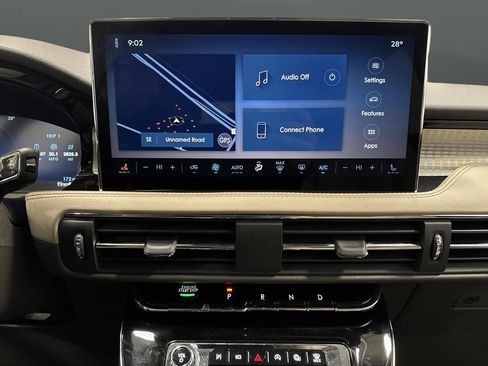 Used 2023 Lincoln Corsair AWD image 8