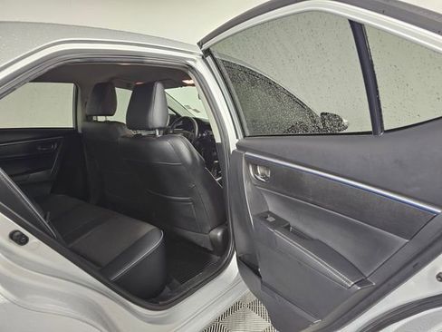 Used 2015 Toyota Corolla S image 14
