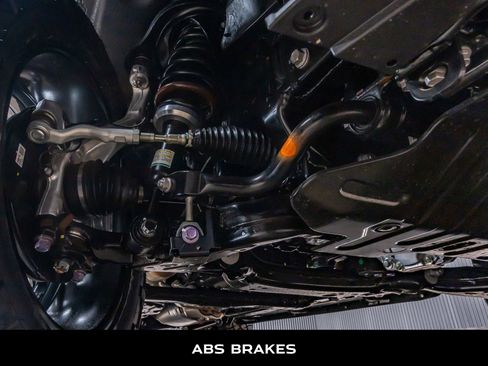 Used 2025 Lexus GX 550 w/ Cold Area Package image 14