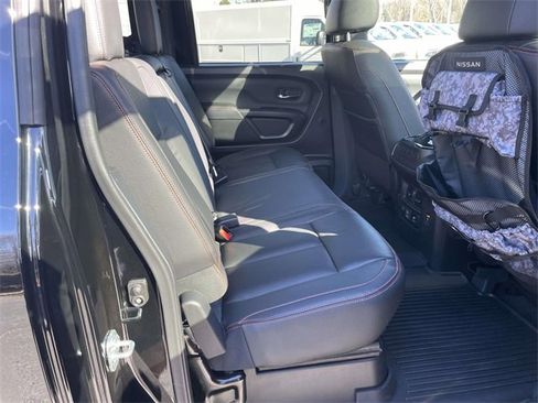 Used 2024 Nissan Titan PRO-4X w/ Pro-4x Convenience Package image 29