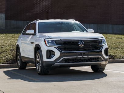Used 2024 Volkswagen Atlas Cross Sport SE