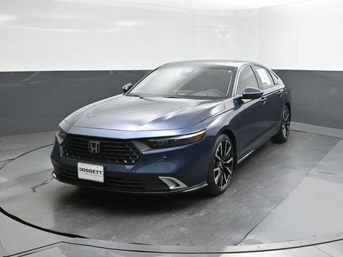 Certified 2024 Honda Accord Touring image 29