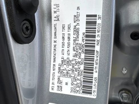 Used 2023 Toyota Tacoma Limited AWD/4WD image 30