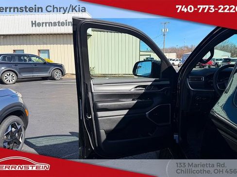 New 2026 Jeep Grand Wagoneer Limited image 13