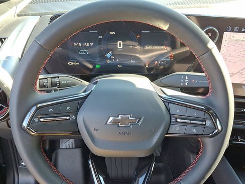 New 2026 Chevrolet Equinox EV RS image 17