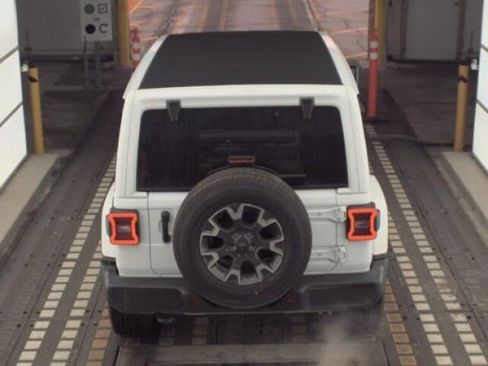 Used 2024 Jeep Wrangler Sahara w/ Safety Group image 5