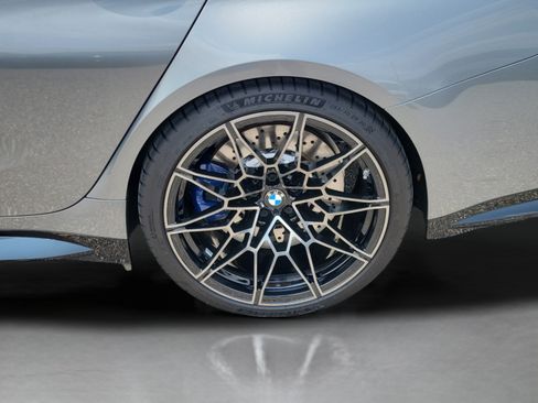 Used 2026 BMW M3 Competition w/ Executive Package RWD image 5