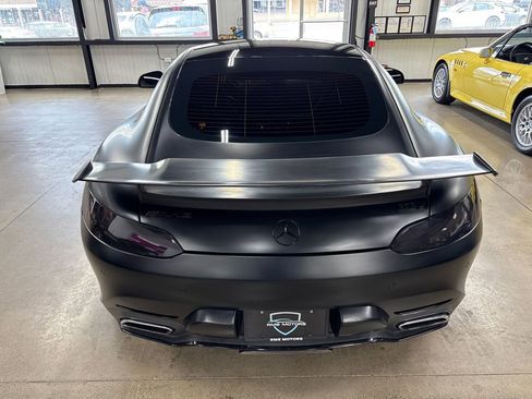 Used 2016 Mercedes-Benz AMG GT S w/ Exclusive Interior Package image 11