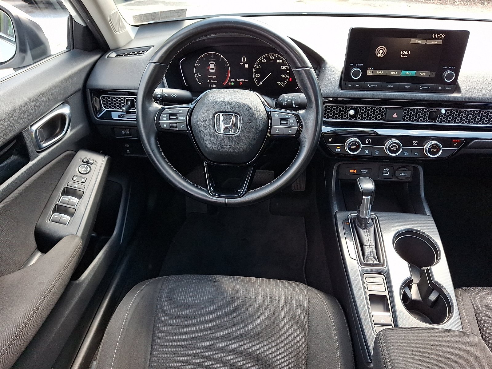 Used 2023 Honda Civic EX image 11