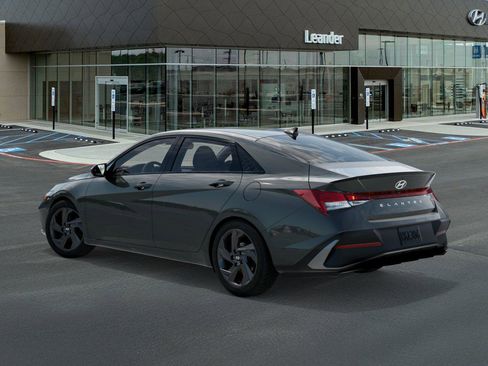New 2026 Hyundai Elantra Sport image 5