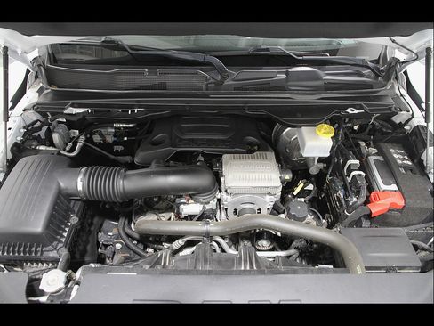 Used 2023 RAM 1500 Limited w/ Body Color Bumper Group AWD/4WD image 23