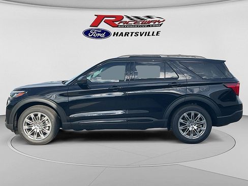 New 2026 Ford Explorer Active w/ Active Comfort Package AWD/4WD image 2