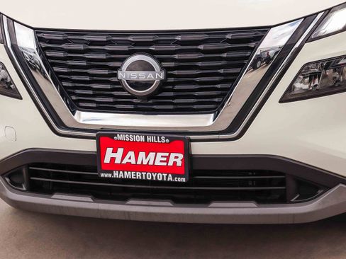 Used 2023 Nissan Rogue S AWD/4WD image 11