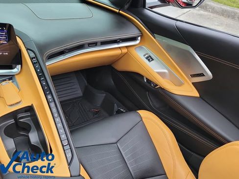 Used 2021 Chevrolet Corvette Stingray Premium Conv w/ 3LT RWD image 15