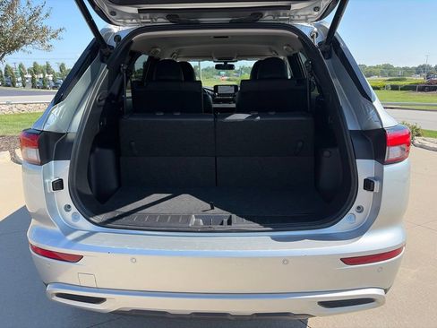 Used 2024 Mitsubishi Outlander SE FWD image 49