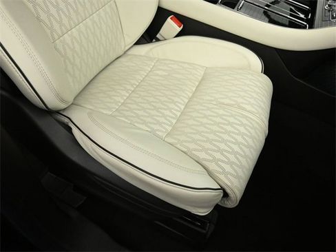 Certified 2023 Lincoln Aviator Black Label image 31