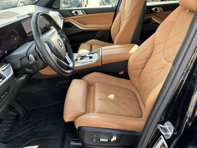 Certified 2024 BMW X5 xDrive40i w/ Premium Package AWD/4WD image 25
