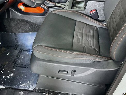 Certified 2024 Nissan Frontier PRO-4X w/ Off-Road Protection Package image 28