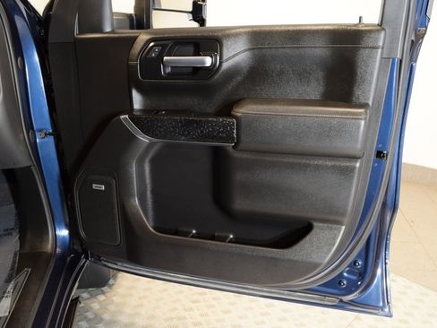 Used 2020 Chevrolet Silverado 1500 RST w/ All-Star Edition AWD/4WD image 32