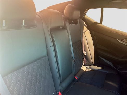 Used 2023 Nissan Maxima SR w/ Sport Mat Group image 29