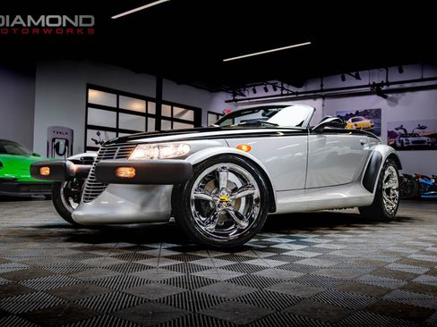 Used 2001 Plymouth Prowler RWD image 1