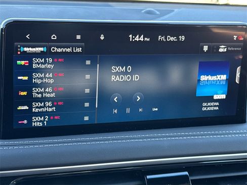 Used 2025 Genesis G70 2.5T w/ Sport Prestige Package image 28