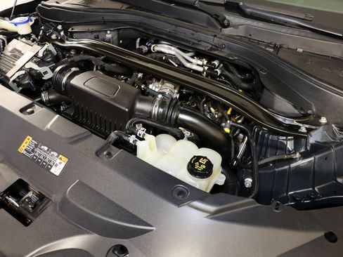 Used 2021 Lincoln Aviator Reserve w/ Class IV Trailer Tow Package image 37