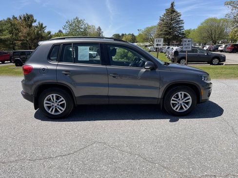 Used 2016 Volkswagen Tiguan S AWD/4WD image 6