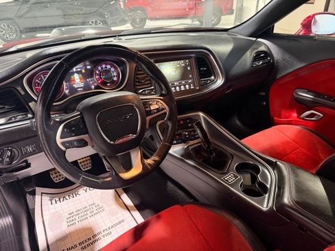 Used 2015 Dodge Challenger R/T Plus RWD image 16