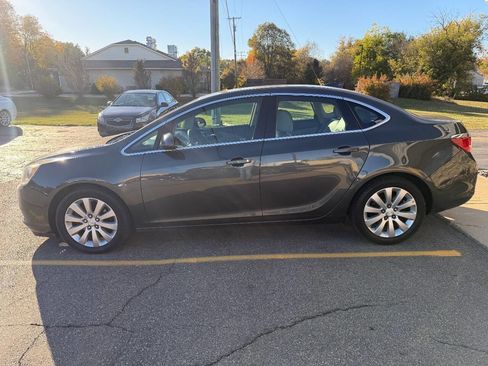 Used 2017 Buick Verano image 6