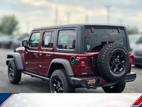 Used 2021 Jeep Wrangler Unlimited Sport AWD/4WD image 7