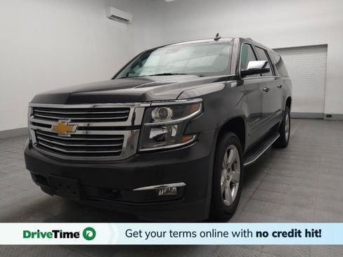 Used 2018 Chevrolet Suburban Premier RWD image 1