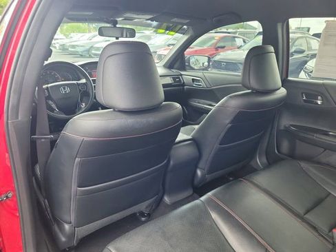 Used 2017 Honda Accord Sport Special Edition image 12