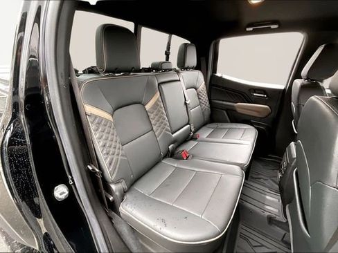 Used 2023 GMC Canyon Denali AWD/4WD image 17
