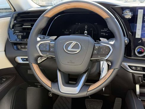 New 2026 Lexus RX 450h Luxury image 9