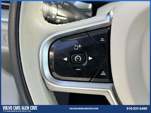 Used 2023 Volvo V60 B5 Cross Country Plus w/ Climate Package image 22