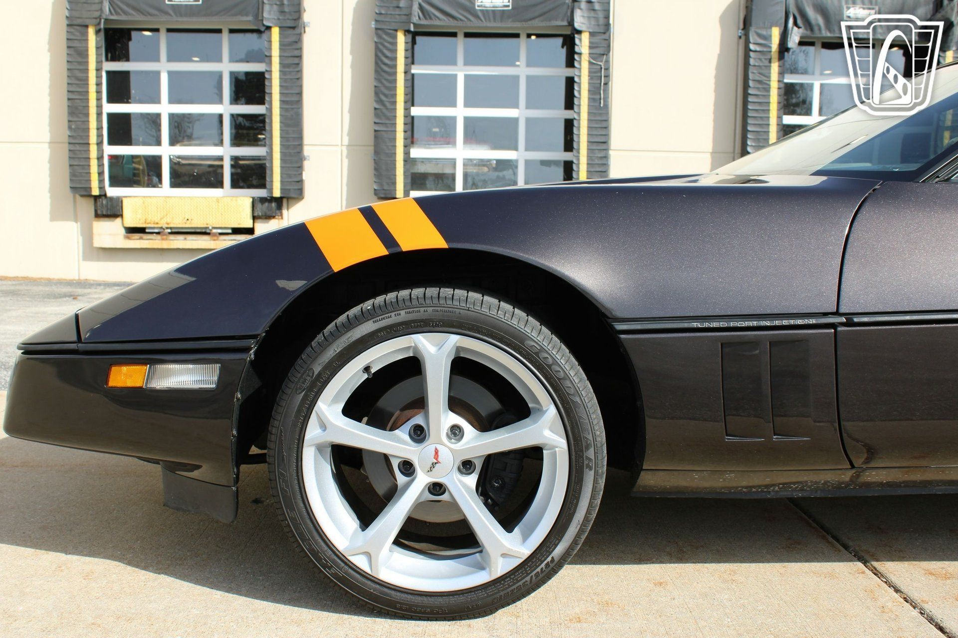 Used 1988 Chevrolet Corvette Coupe RWD image 32