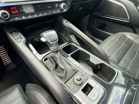 Used 2023 Kia Telluride SX Prestige image 18