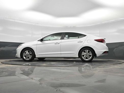 Used 2020 Hyundai Elantra SEL image 32