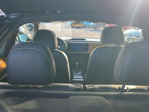 Used 2016 Volkswagen Beetle 1.8T Dune w/ Dune Technology Package image 10