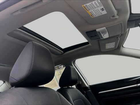 Used 2019 Nissan Altima 2.5 SV FWD image 27