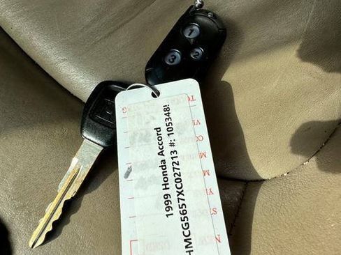 Used 1999 Honda Accord EX image 45