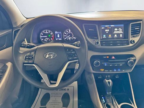 Used 2018 Hyundai Tucson SEL image 18