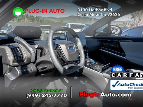 Used 2024 Subaru Solterra Limited image 7