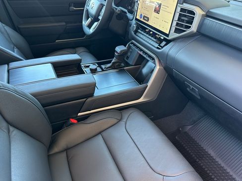 New 2026 Toyota Tundra Platinum AWD/4WD image 18