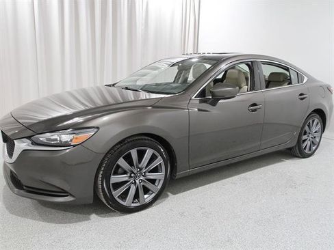 Used 2018 MAZDA MAZDA6 Touring image 3