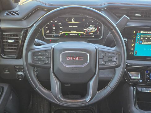 Used 2025 GMC Sierra 2500 AT4 w/ AT4 Premium Plus Package AWD/4WD image 7