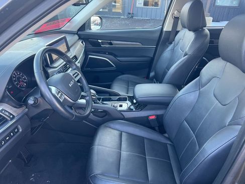 Certified 2022 Kia Telluride EX w/ EX Premium Package image 4