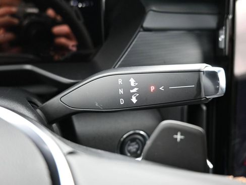 New 2026 GMC Acadia AT4 image 17